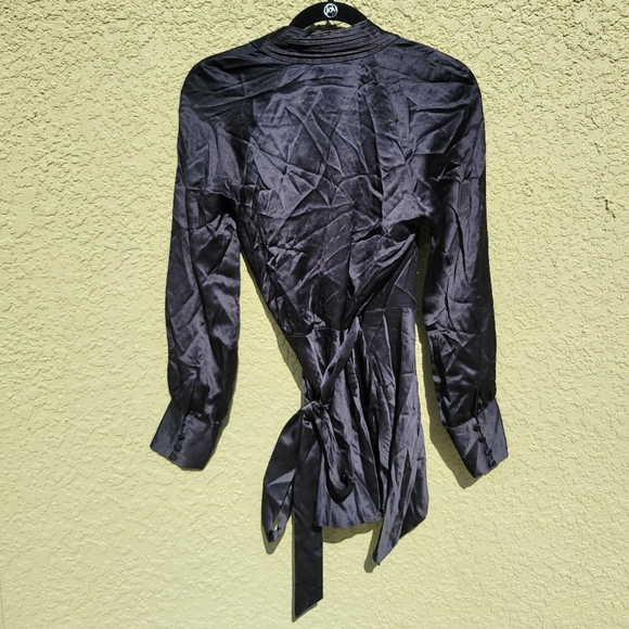 NWT Veronica Beard Viv Black 100% Silk Wrap Blouse - Picture 5 of 5